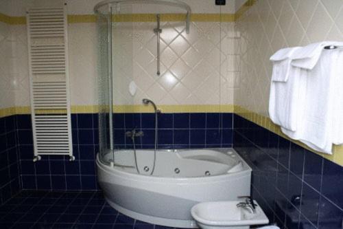 Hotel De La Ville Bereguardo Quarto foto